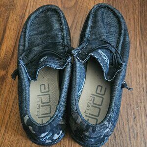 Hey Dudes mens size 11 Wally Black Camo